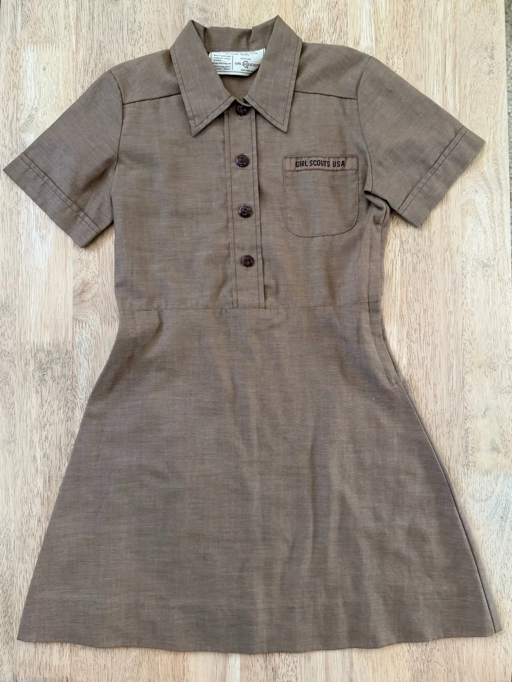 Brown Short-Sleeve Uniform Dress
